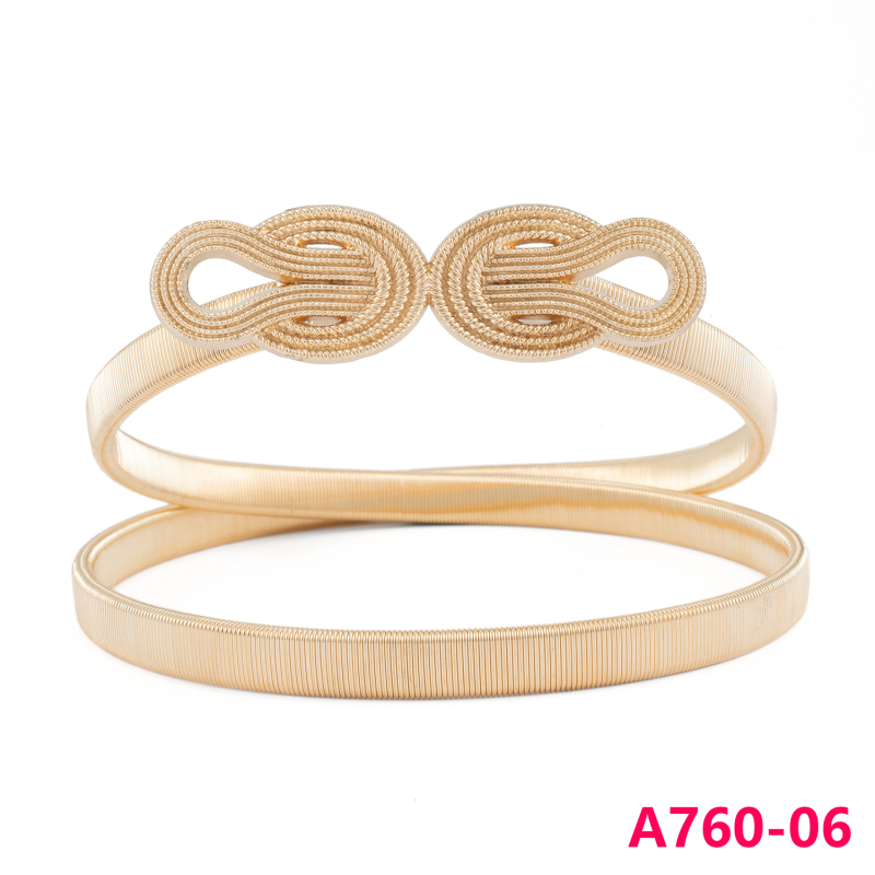 Trendikas naiste vöökett hulgimüügist. Uus mitmekülgne moodne vööaksessuaar. Tekstuuriga dekoratiivne naiste vöö.