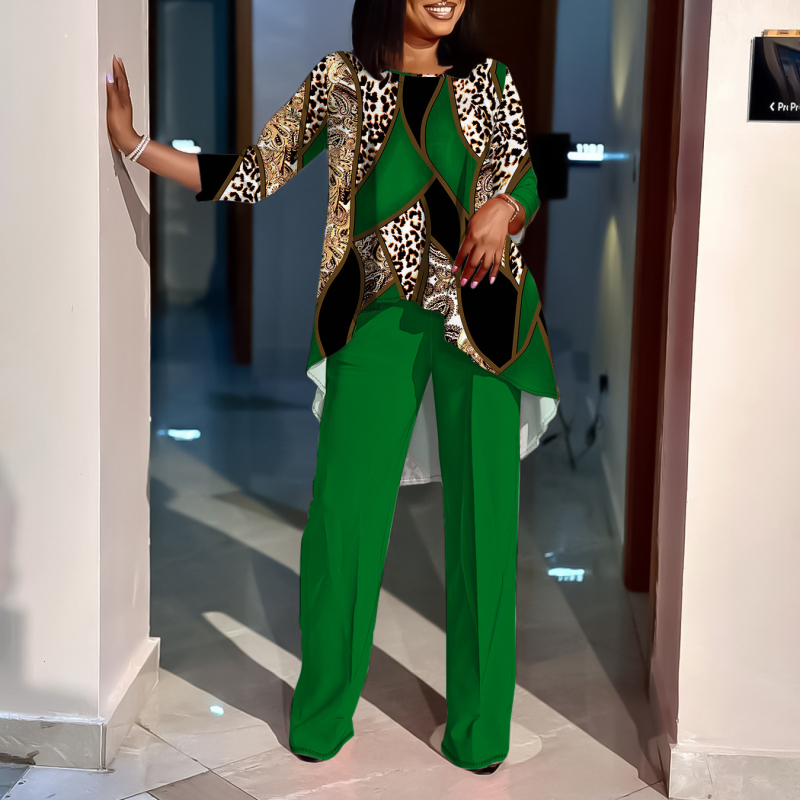 2021. aasta piiriülene uue toote kaart, naiste lahtine digitaaltrüki ülikond