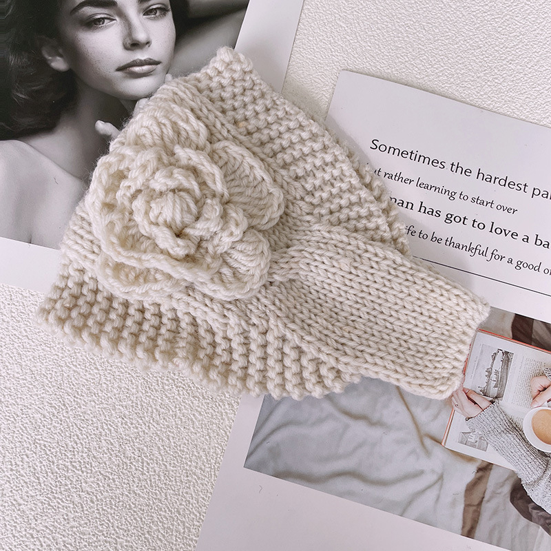 Sügis-talvine soe kootud villane juuksepaelmüts lilleline juuksepael peakatte kate valge juustega peapael naistele