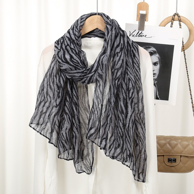 Balio verpalų spausdintas šalikas moterims, naujas zebro rašto plonas šalikas, musulmoniškas baotou galvos apdangalas, kelioninis šilko šalikas su nuotraukomis