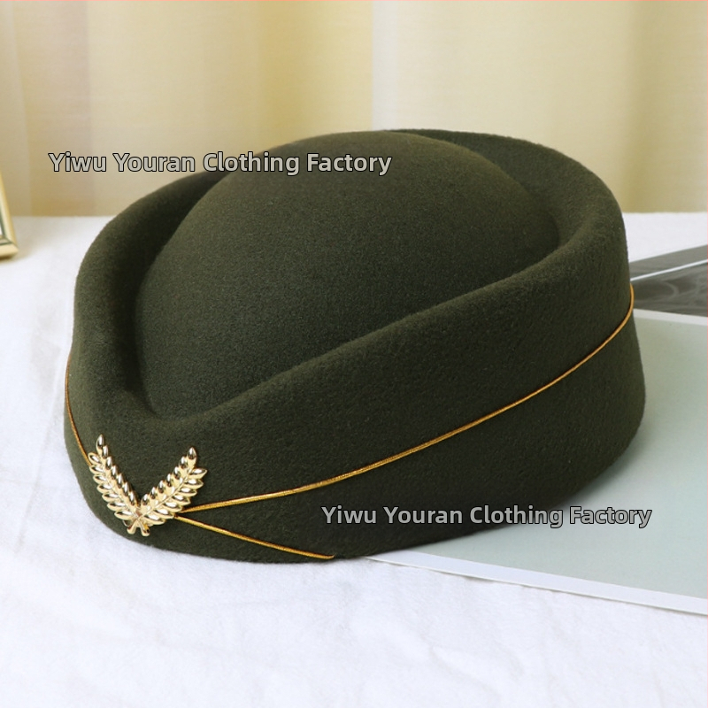 Stjuardessi müts, daamide barett, vastuvõtu etiketi müts, väike trummiorkester, Briti lavaesinemise müts