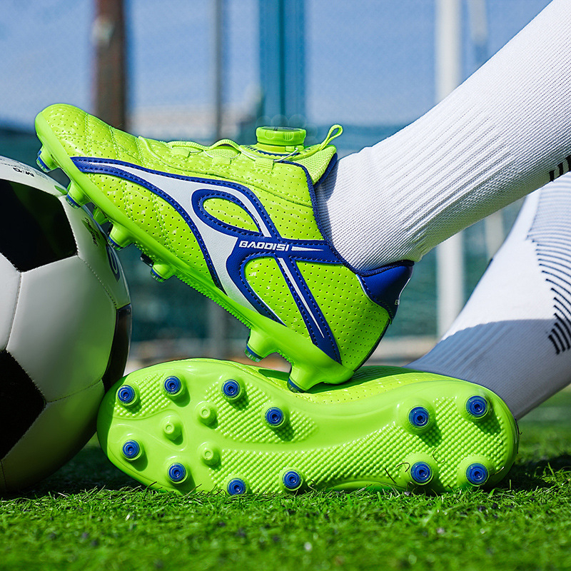 Jaunas bērnu futbola apavi studentiem zēniem TF sasmalcinātu nagu rotējošas sprādzes sieviešu treniņu apavi pārrobežu mākslīgā zāliena futbola apavi