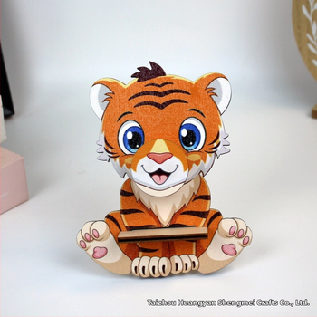 Νέο διασυνοριακό μοντέρνο πλαίσιο γυαλιών από ξύλο κοάλα Αξεσουάρ γραφείου Αποθήκευση μαθητών Χαριτωμένα γυαλιά ζώων για το σπίτι