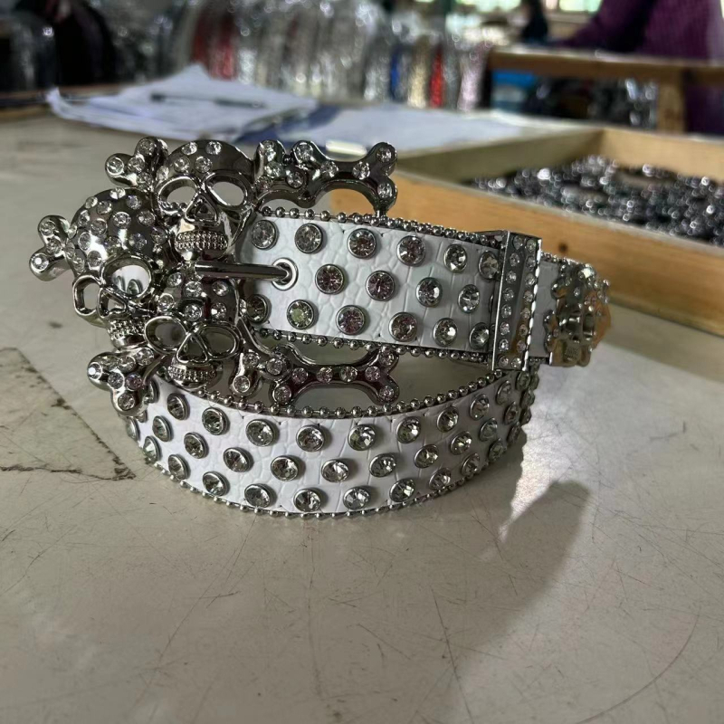 Curea de damă cu cataramă de craniu cu strasuri europene și americane pentru bărbați, stil hip hop punk, curea personalizată la modă, curea completă cu diamant pentru femei