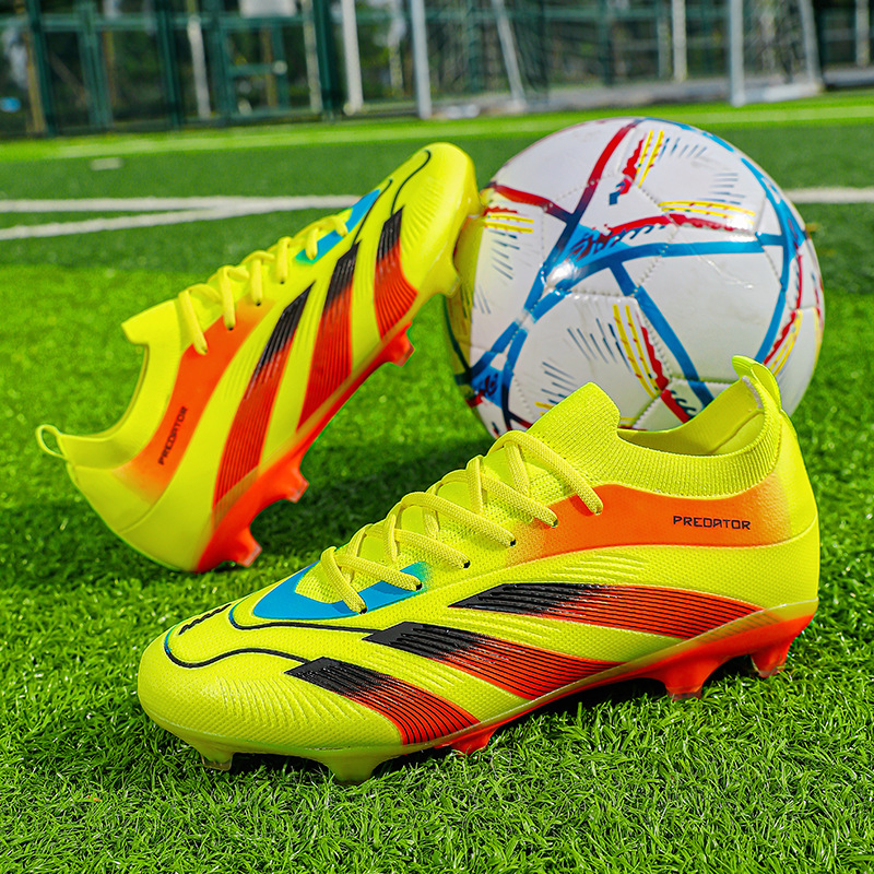 Nauji „Cross-Border Assassin 16“ vyriški futbolo bateliai, skirti pasaulio taurės žaidimams, austi žolės treniruočių bateliai, žemai iškirpti, ilgi dygliuoti.