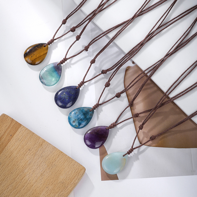 Piiriülene käsitsi kootud looduskivist kaelakee ripats ehtekivist kristall retro tilgakujuline Joker tehase hulgimüük