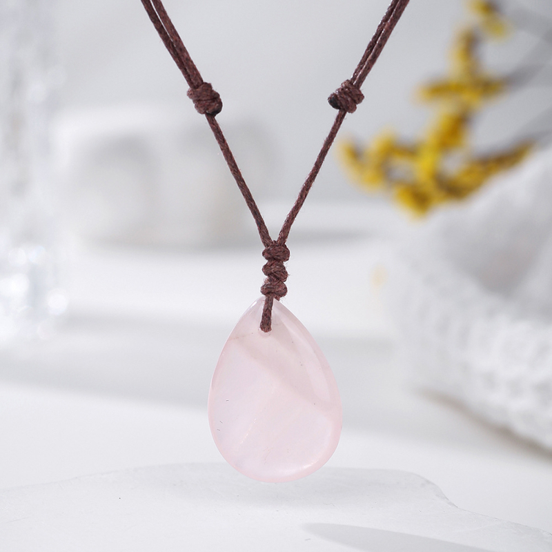 Piiriülene käsitsi kootud looduskivist kaelakee ripats ehtekivist kristall retro tilgakujuline Joker tehase hulgimüük