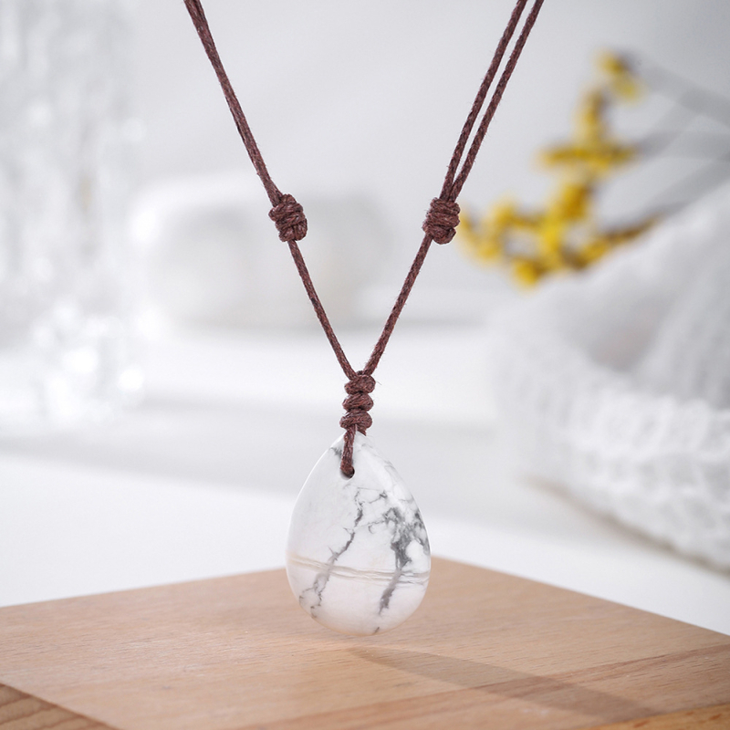 Piiriülene käsitsi kootud looduskivist kaelakee ripats ehtekivist kristall retro tilgakujuline Joker tehase hulgimüük