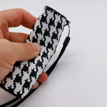 ilum I viens ādas maciņš ar aukliņu čūskādas leoparda iqo viens mīksts maciņš noliktavā ārzemju tirdzniecībai