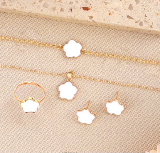 Bijuterii noi pentru femei, cu cinci frunze de flori, la modă, norocoase, costum transfrontalier, colier, brățară, cercei, costum pentru femei