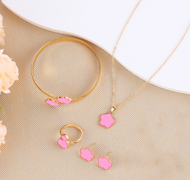 Bijuterii noi pentru femei, cu cinci frunze de flori, la modă, norocoase, costum transfrontalier, colier, brățară, cercei, costum pentru femei