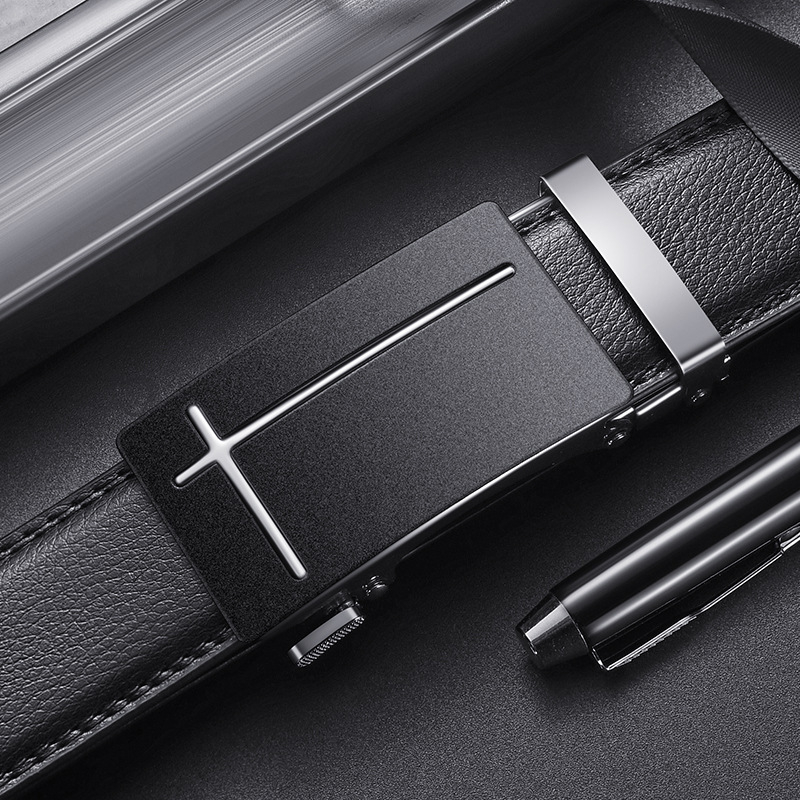 2025 új, kiváló minőségű öv, férfi klasszikus üzleti automata csatos öv, dombornyomott logóval ellátott férfi öv, nadrágszár