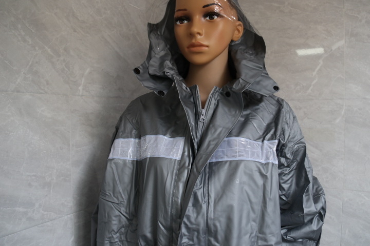 Sustorintas lietaus neperšlampamas lietpaltis ir kelnės, dviračio lietaus pončas, motociklo lietpaltis pristatymo motociklininkams, nepralaidus perpjautas lietpaltis