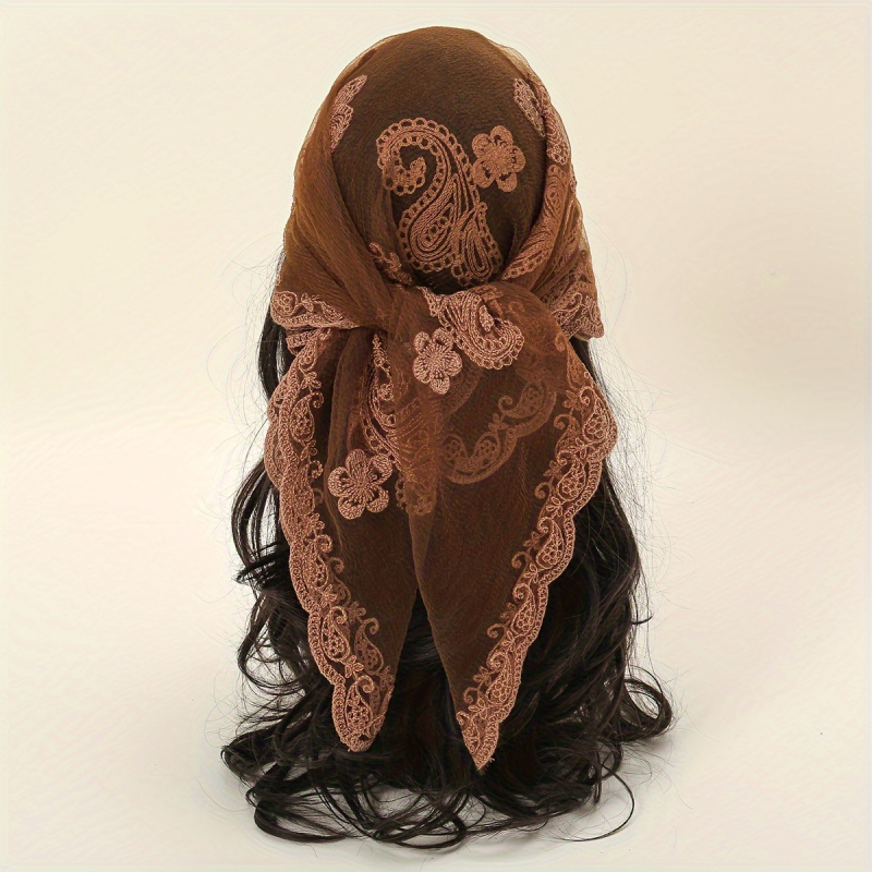 2025. aasta piiriülene uus Euroopa ja Ameerika 31.5 elegantne hingav taskurätik-sall 31.5 pitsilise lillemustriga