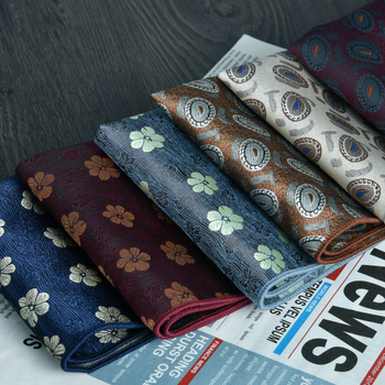 Vyriškas sulankstomas žakardo stiliaus kostiumas su kišenėmis, kvadratinis, 23 cm, 2025 m. pavasaris, naujas sandėlyje.