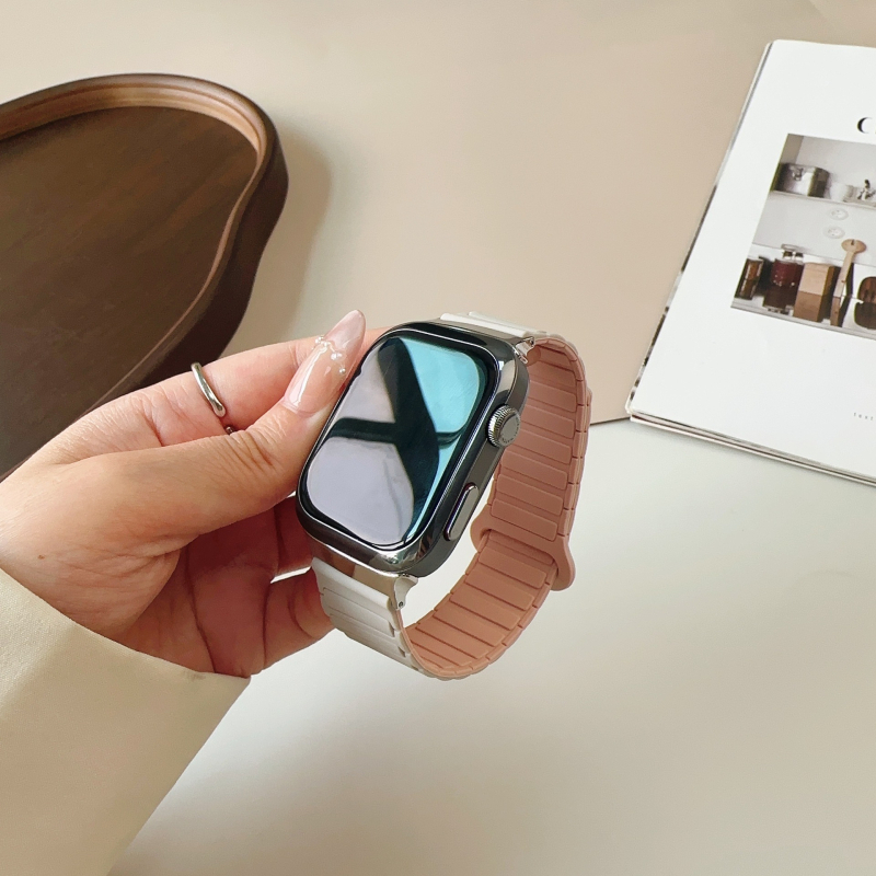 Sobib Huawei Watch D2 kellale, silikoonmagnetilise kolmeosalise rihmaga, vabaaja spordikäepael, tehases laos.