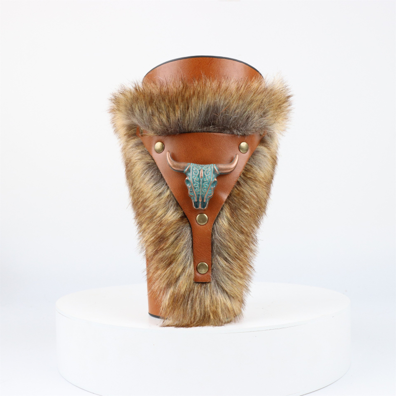 Meeste keskaegsed rõivad, otseülekanne, üle piiri, Amazoni kunstkarusnahast ühe õlaga viikingikarusnahast sall, õlapadja