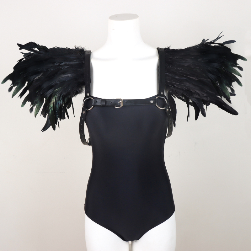 Meeste keskaegsed rõivad, otseülekanne, üle piiri, Amazoni kunstkarusnahast ühe õlaga viikingikarusnahast sall, õlapadja