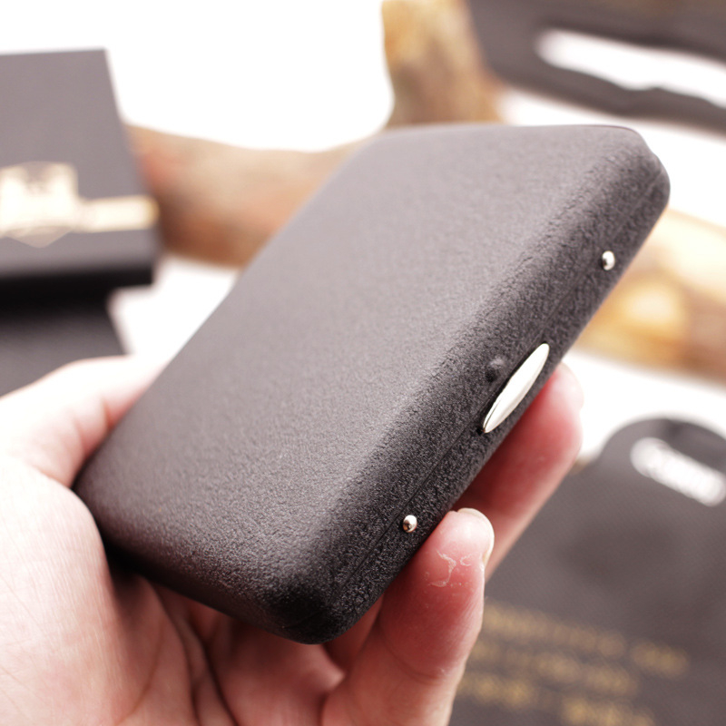 Jūsų asmenybės originalios prekės „Tangcao“ cigarečių dėžutė, 20 vnt. itin plonų nešiojamų nerūdijančio plieno vyriškų senovinių cigarečių