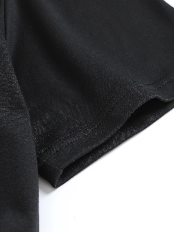 Дамска ежедневна тениска с голям размер и сладък дизайн с черна котка и суши - кръгло деколте, къс ръкав, лека