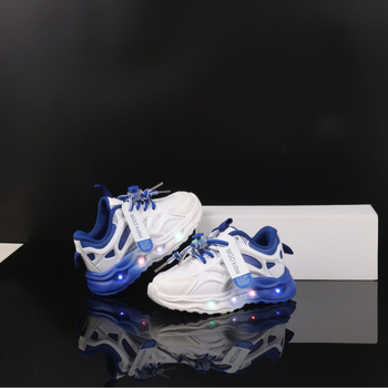 Спортни обувки за момчета и момичета, лято 2025, нови обувки за татковци, дишащи единични мрежести обувки, маратонки за ученици от началното училище, леки детски обувки