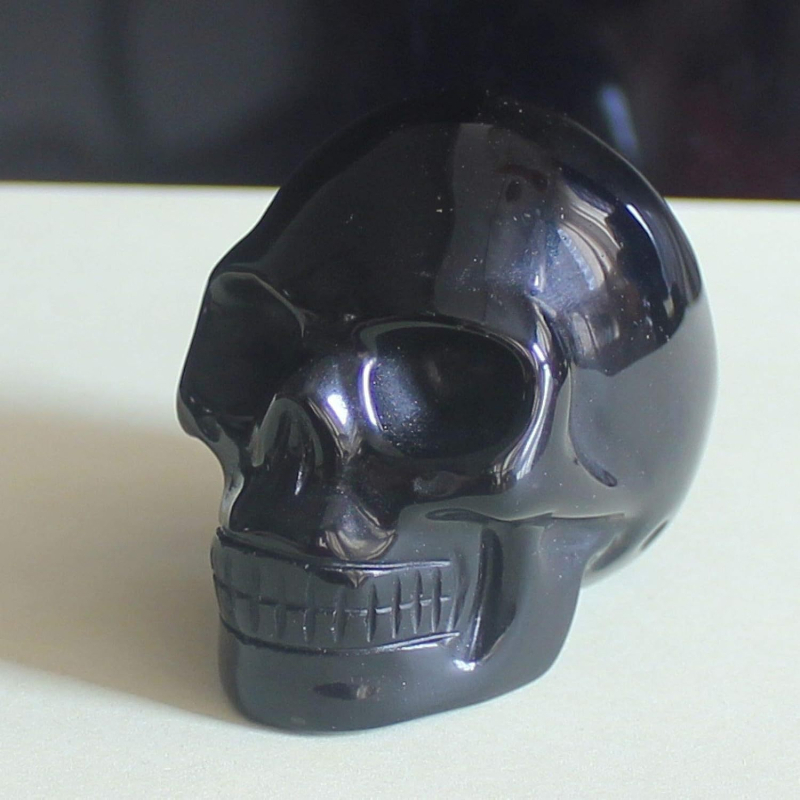 Natūralaus krištolo kaukolės rankų darbo tarpvalstybiniai sprogimai