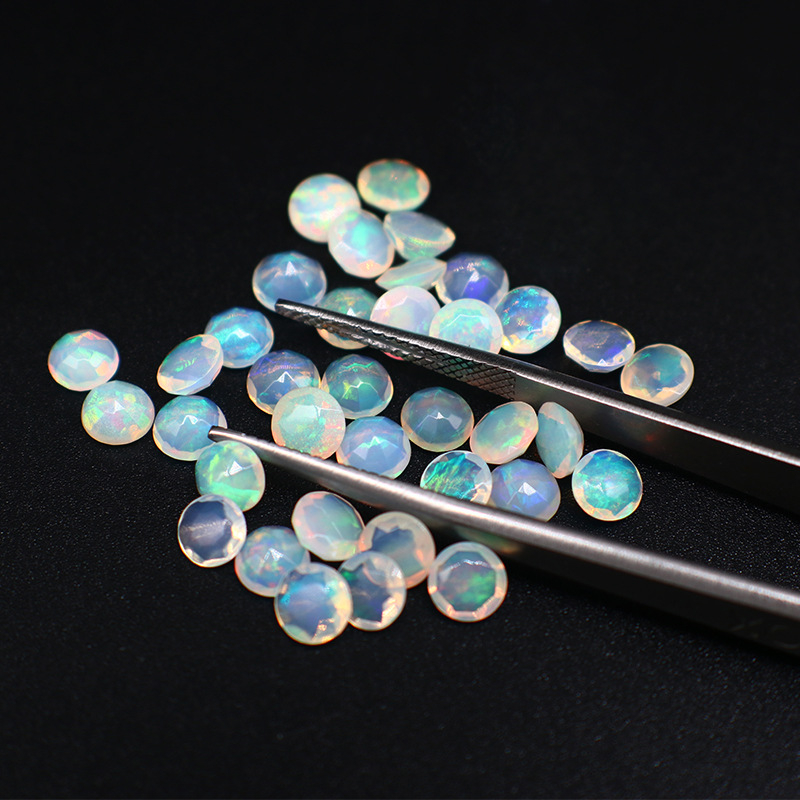 Търговия на едро с естествен австралийски опал, кръгъл, фасетиран опал/силен огнен цвят, пръстен с повърхност, насипен камък, 18K бижута, опал