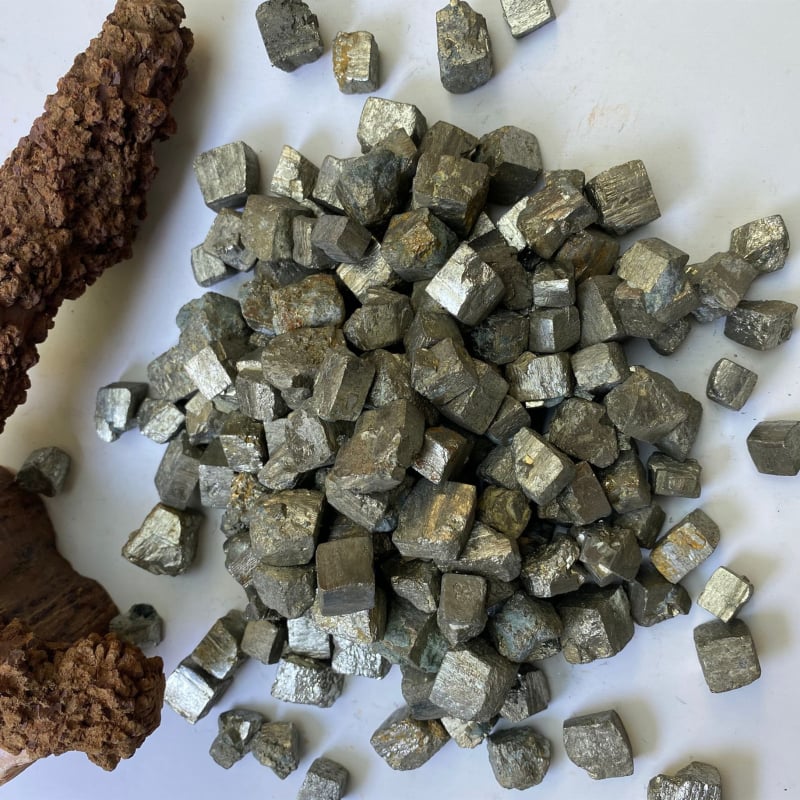 En-gros de calcopirită pirită cristal mineral specimen didactic minereu de piatră ornamentală