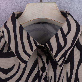 Фабрично нова есенно-зимна риза с фалшива яка, модерен принт, универсална яка на риза, пуловер, топла декоративна яка