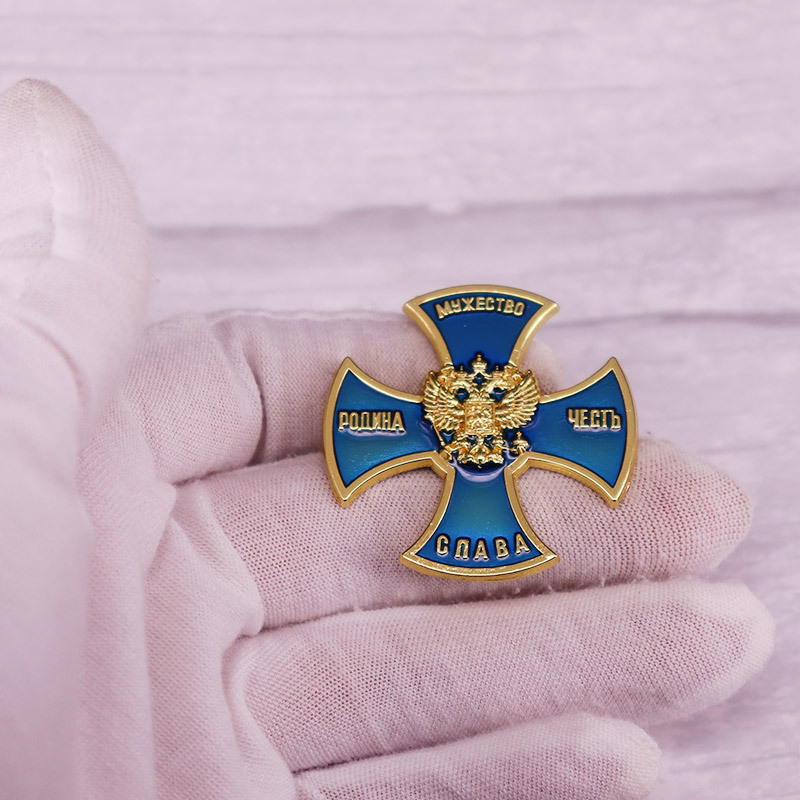 Брошка „Син кръст“