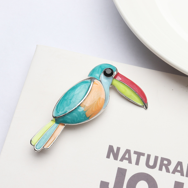 Европейски и американски преувеличени сладки цветни папагали Peco Peco брошка женски мъжки дизайн костюм трансгранични експлозии корсаж