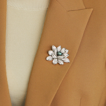 Елегантна европейска и американска брошка с лотос, елегантен корсаж, костюм, палто, жилетка, катарама, шал, катарама, брошка с лотос
