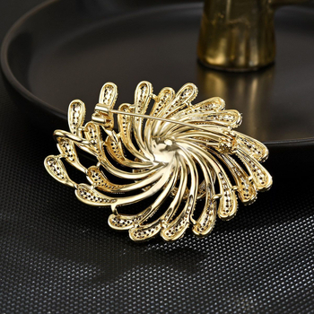 Ретро луксозна атмосферна фойерверкова брошка от висок клас, елегантен перлен корсаж, анти-бягаща катарама, елегантни аксесоари