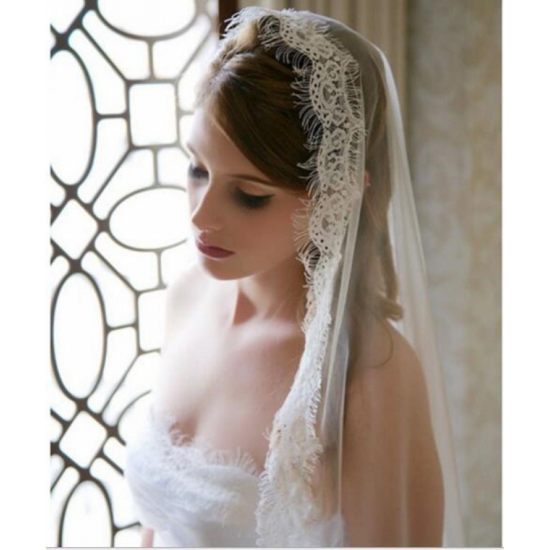 Европейска и американска булка Сватба Дълга марля Красива и щедра марля Мигли Дантела Без гребен Дължина *