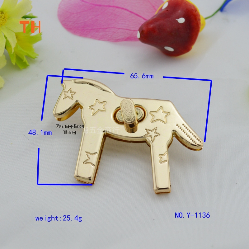 Producătorii furnizează accesorii hardware pentru geantă de mână din aliaj de zinc, cu închidere prin răsucire, pentru geantă de damă, cu închidere prin răsucire, auriu deschis, en-gros