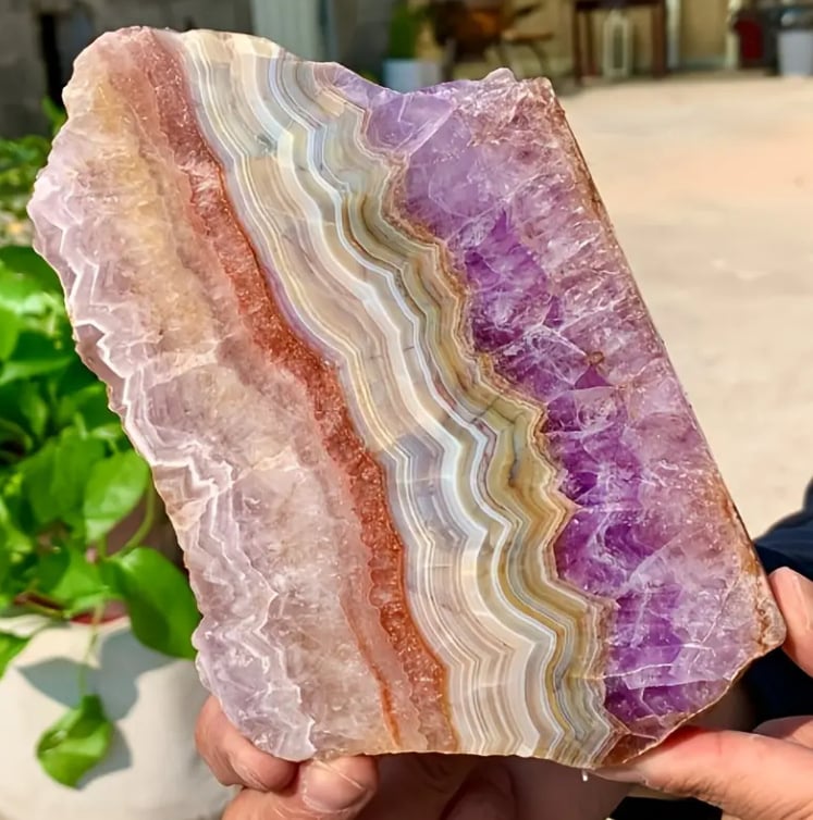 Vânzare transfrontalieră fierbinte Felii de agat de ametist natural Ornamente de peisaj din piatră de ametist Felii de agat de cristal natural en-gros