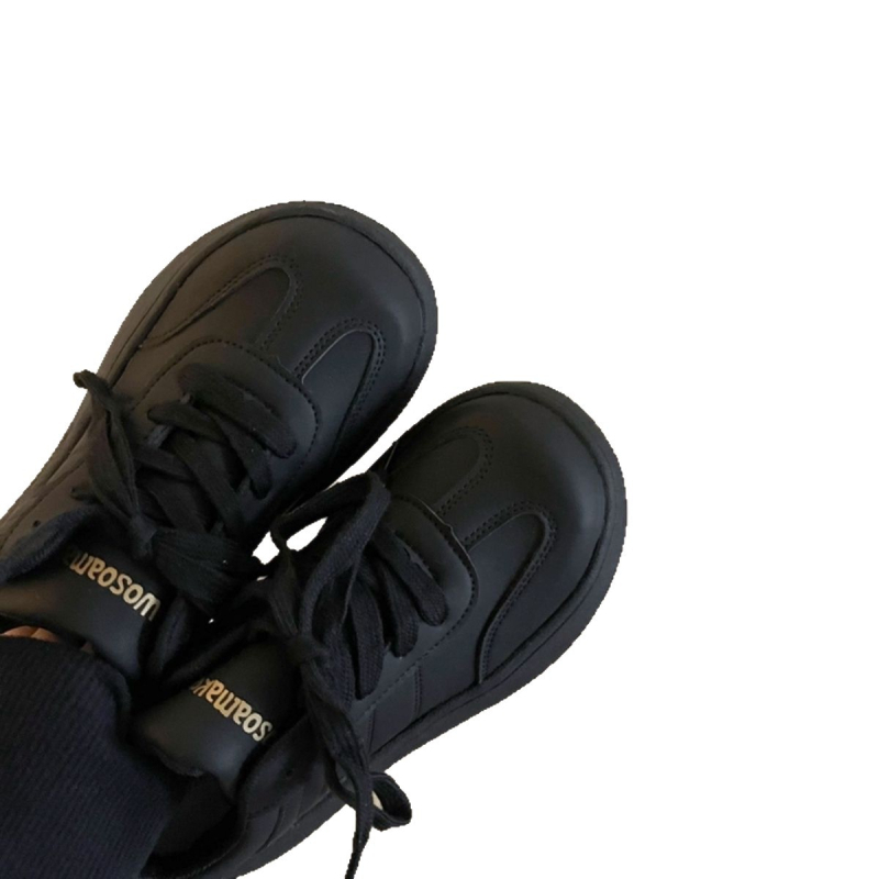 Visokomodne crne cipele na platformu sa suknjama, ženske nove svestrane sportske retro njemačke tenisice za trening za jesen 2025.