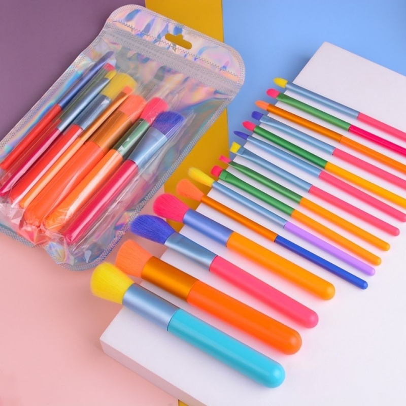 Didmeninė prekyba 15 akvarelinių makiažo šepetėlių, tinkančių vaisių spalvai, pilnas grožio įrankių rinkinys, tarpvalstybinis karšto pardavimo gamyklos tiesioginis pardavimas