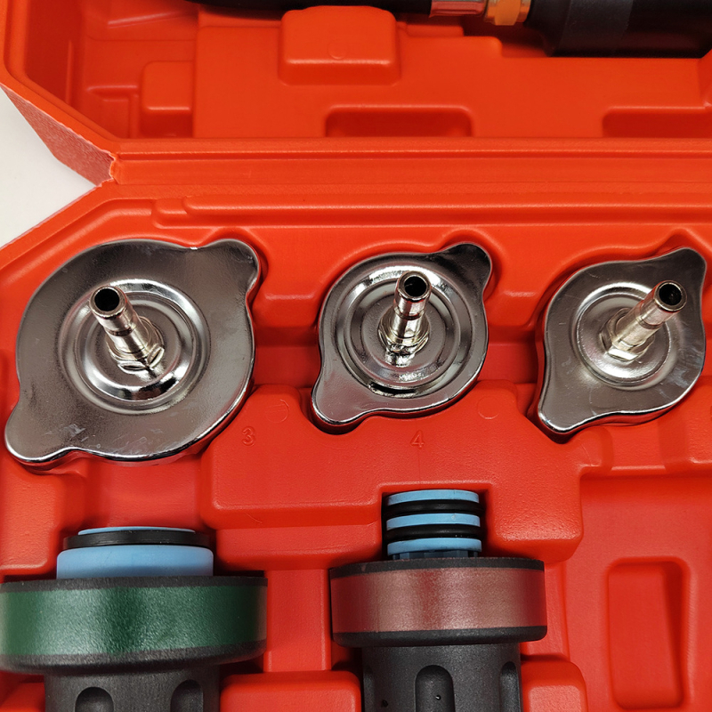 18-частичен детектор за течове от резервоар за вода, тестер за охладителна система на автомобил, манометър, необходим за ефективно откриване на течове