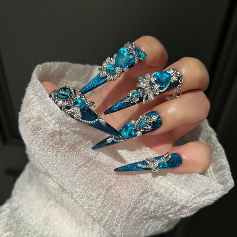 Kitas krantas originalus, rankų darbo, katės akies, pažangios mėlynos, šviesiai prabangios, sunkiosios pramonės, naujas, nuimamas nagų dailės lopas.