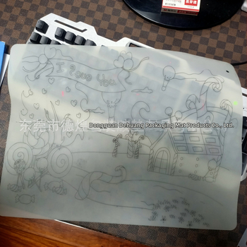 Силиконова подложка за маса, настолна, маслоустойчива, водоустойчива, противоопарваща, противоплъзгаща се подложка с лепило, силиконова подложка без мирис, самозалепваща се силиконова подложка