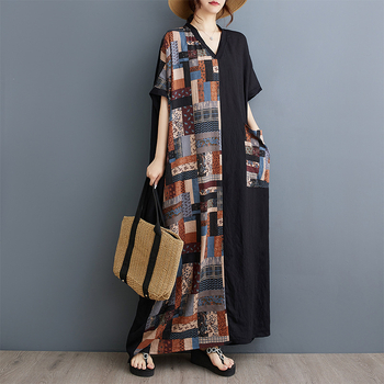 Πραγματικό πλάνο 2024 καλοκαίρι λεπτό βαμβακερό και λινό τυπωμένο αδυνάτισμα με V λαιμόκοψη, κοντό μανίκι, ραφές σε χρώμα αντίθεσης, μαύρο μακρύ γυναικείο φόρεμα