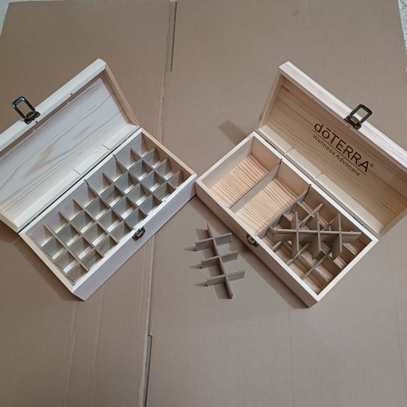 „Dōterra Dotteri“ eterinių aliejų medinė dėžutė, 32 grotelių eterinių aliejų laikymo dėžutė, eterinių aliejų medinė pakuotė