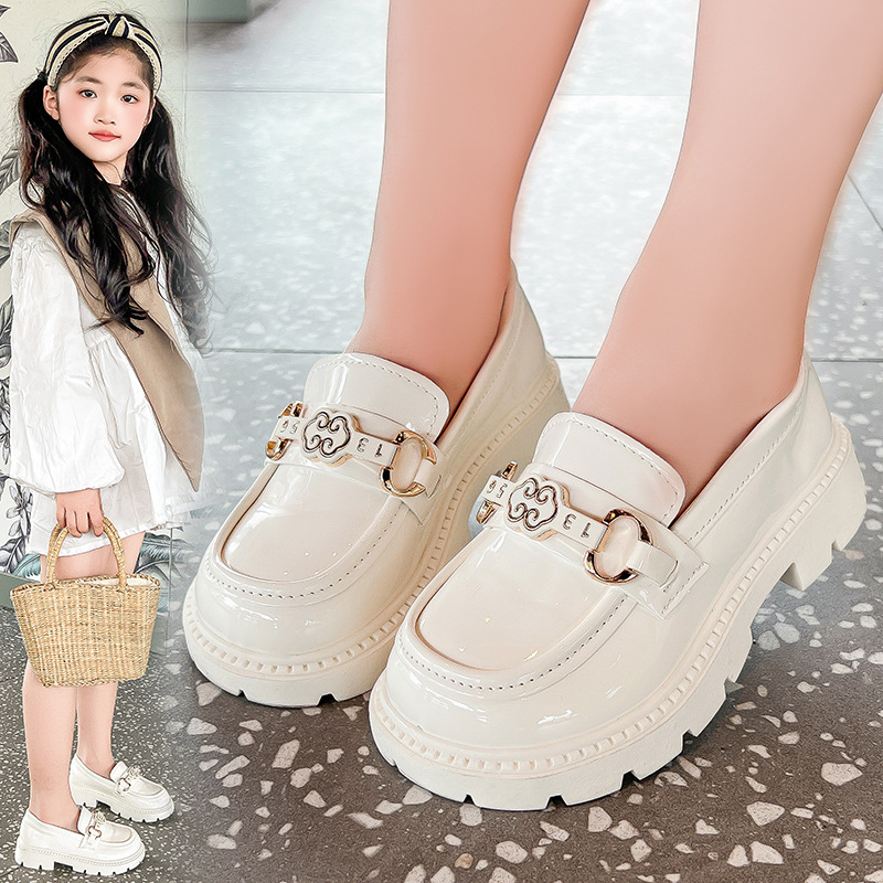 Meiteņu vienkrāsaini mazi ādas apavi pavasarim, jauns stils mazām meitenēm, vienkāršs stils lieliem bērnu princeses apaviem