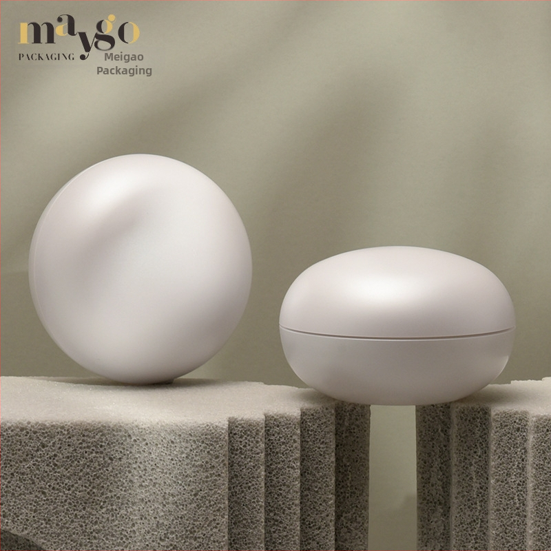Vairumtirdzniecības ādas kopšanas iepakojuma materiāls Krēma pudele Akrila sejas krēms 50g Apakšpudele Plastmasas tukša pudele Ražotāja tieša piegāde