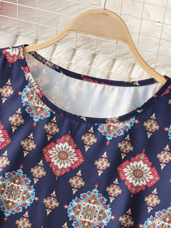 Лято 2025, нов стил, готин и дишащ топ с 3/4 ръкав и щампа, със стилен и професионален вид за пътуване до работа