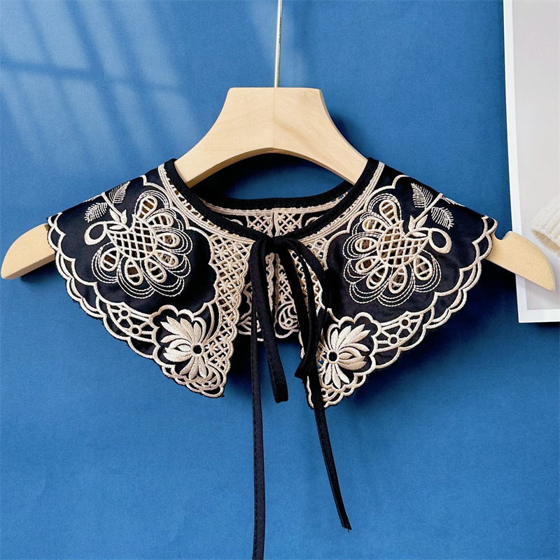 Karštas išpardavimas tarpvalstybiniu būdu parduodamas netikras apykaklės audinys, juodas kontrastingas siuvinėtas tuščiaviduris apykaklės gėlių raišteliais surišamas marškinių apykaklės audinys, universalus plaukų šalikas