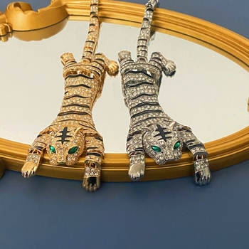 „Zhonggu“ vintažiniai papuošalai, sunkiosios pramonės gyvūnų sagė, prabangi deimantais įterpta rankų darbo aliejumi lašanti gyvūnų mados tigro sagė