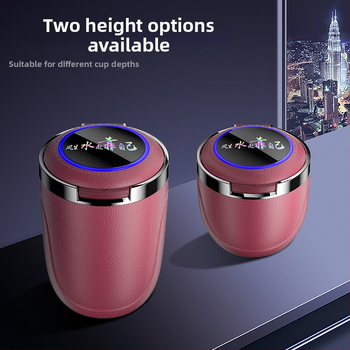 Automobilio peleninė su spalvota LED lempute, auksinė vidinė talpa, vienu mygtuku atidaromas dangtelis, didelės talpos peleninė