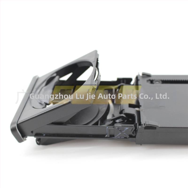 Подходящ за Audi A4B6/B7 02-08 поставка за чаша за вода, тъпа черна 8E 1 862 534 H